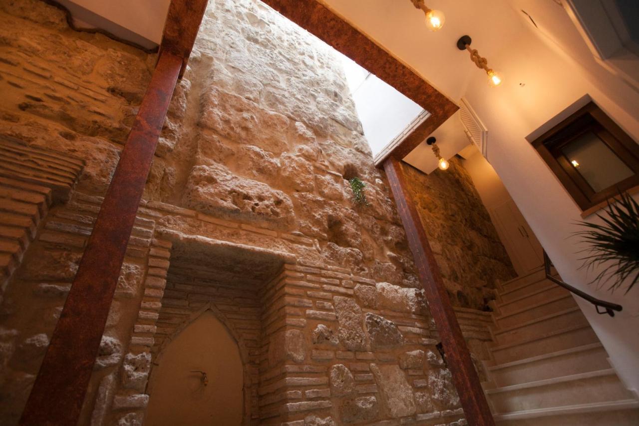 La Muralla De San Fernando De Кордоба Екстериор снимка